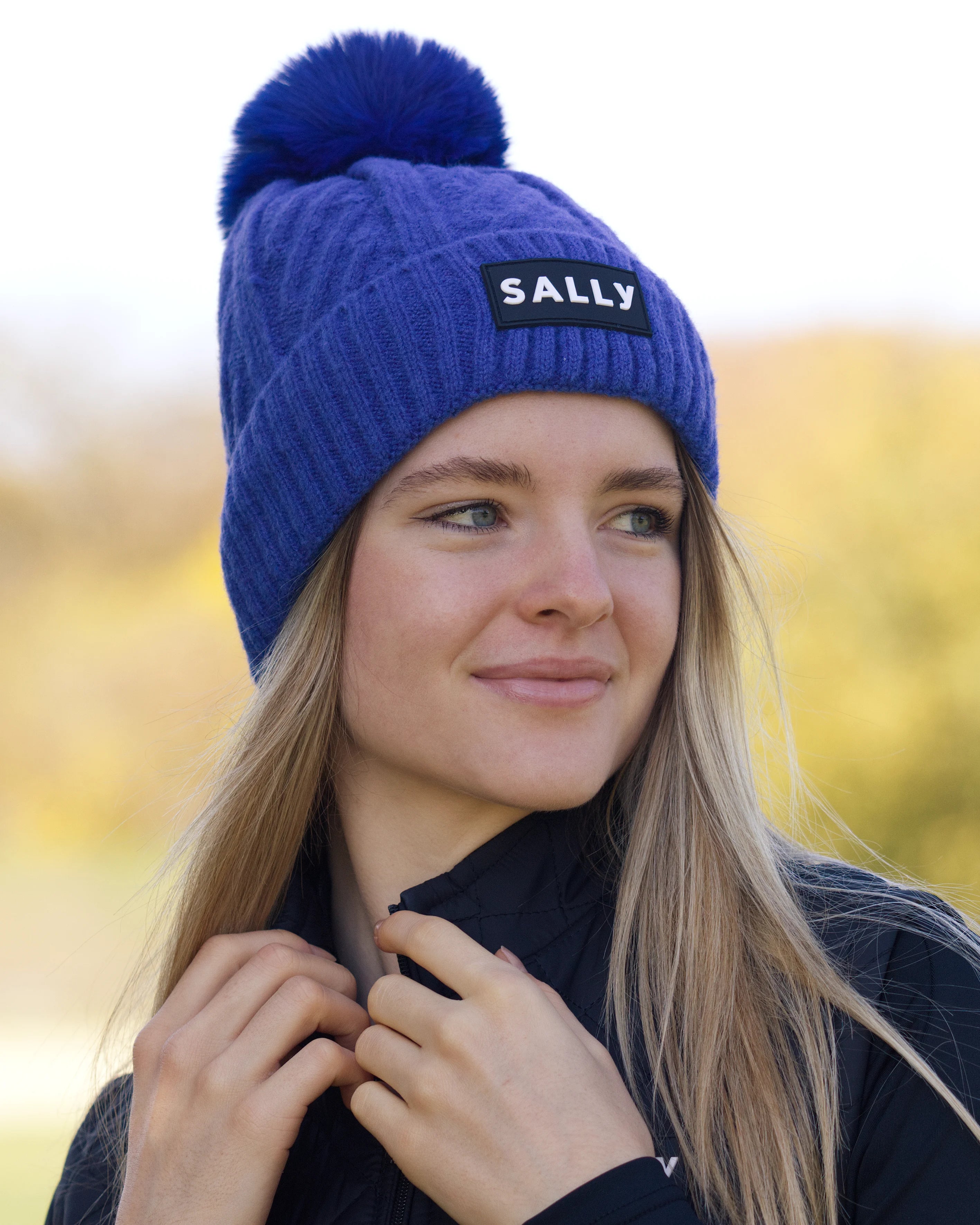 Bojtos Gyapjú Télisapka-Kék