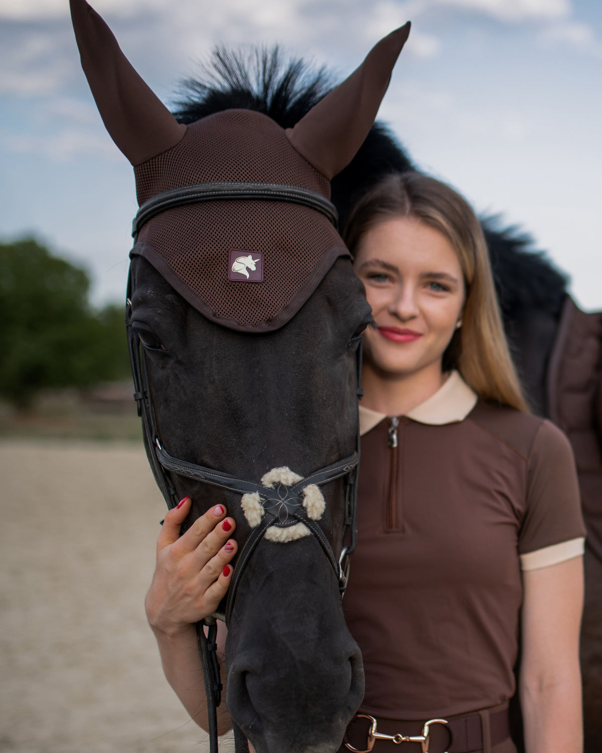 Sally "Cloud" fülvédő Velvet Chestnut